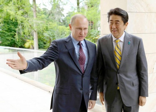 Japan considers conditions to retrieve Russian-held isles  - ảnh 1